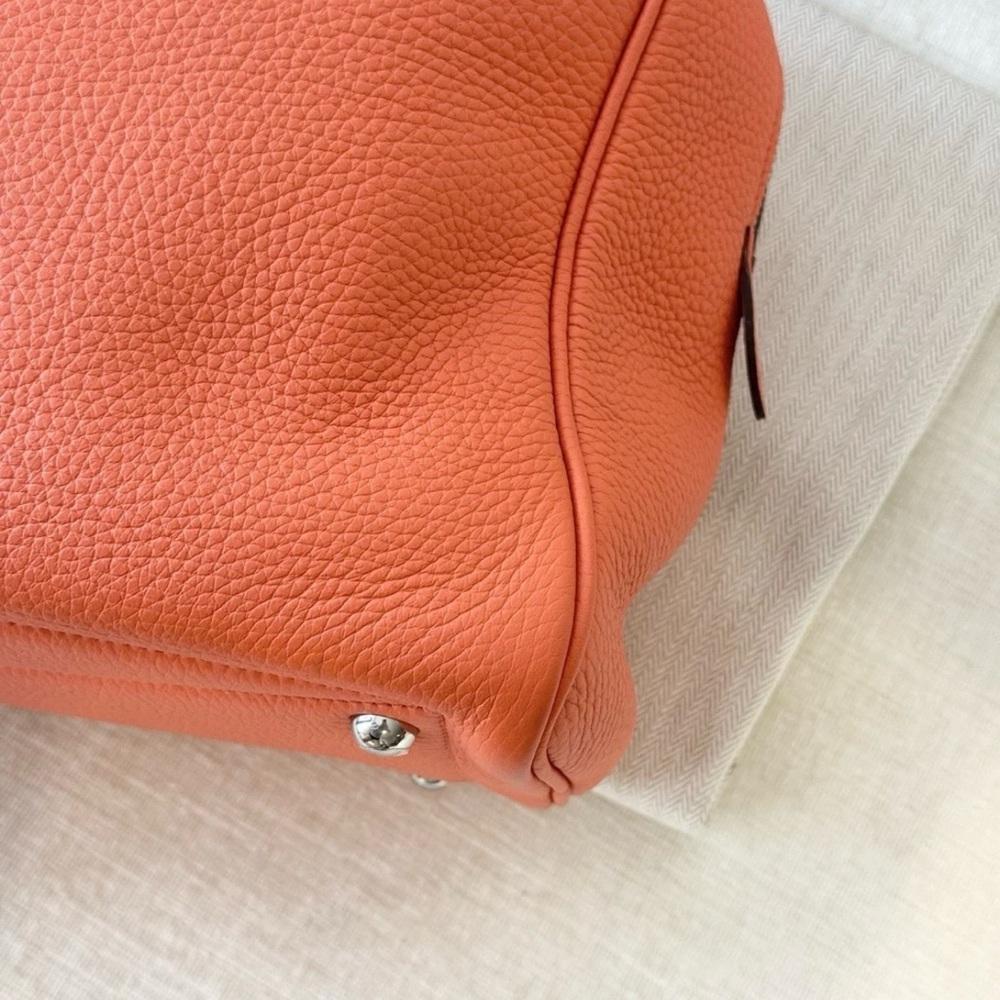 HERMES Victoria 35 Bag Clemence Leather Orange Poppy Palladium Hardware - Picture 12 of 16